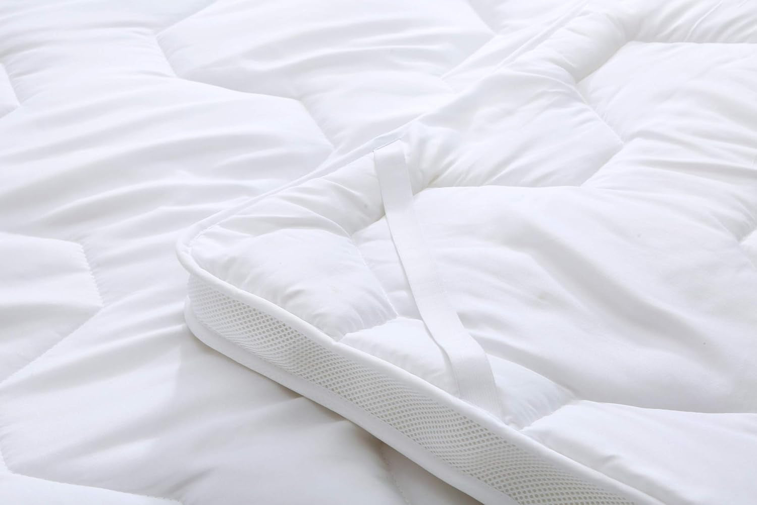 Mattress Topper Air Flow Hotel Quality Deep Microfiber- Super Soft Thick Temperature Control- Heavy Fill Ventilation Mattress Protector (Single (90X193Cm))