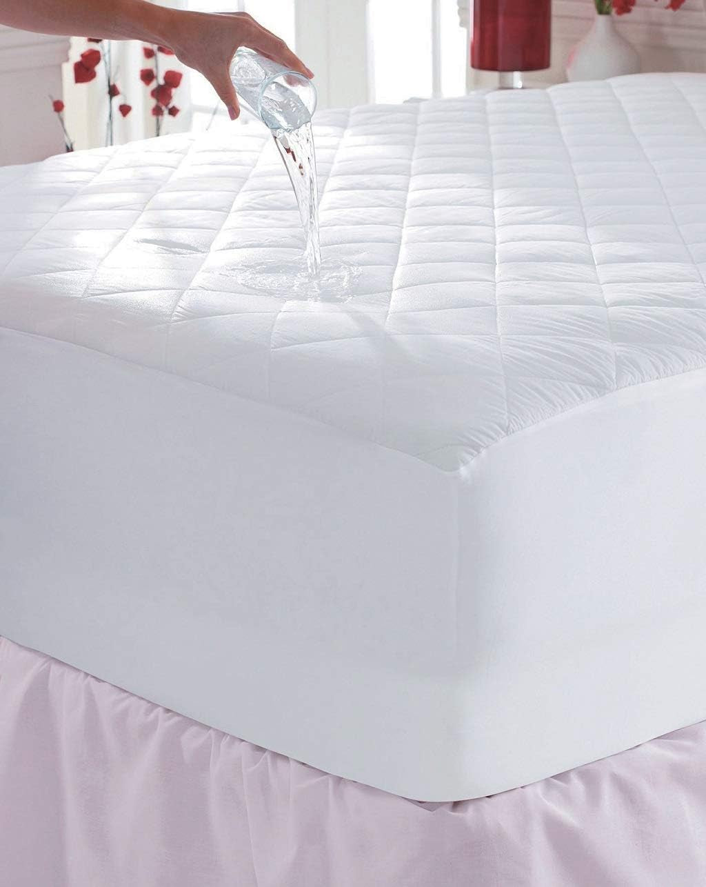 2 Diamond Quilted Waterproof Mattress Protector- Hypoallergenic Ultra Soft, Deep - Absorbent, Breathable & Fully Fitted Mattress Topper (Cot (70X140+20Cm))